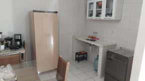 Apartamento a 110 metros da praia.